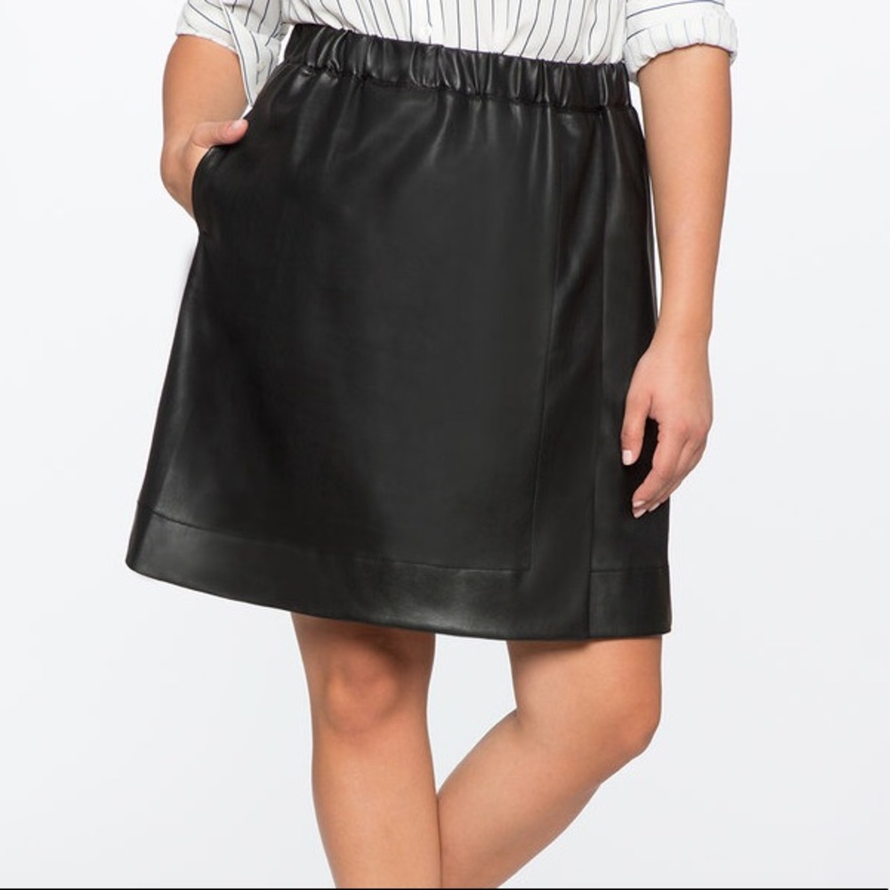 Black Leather Mini Skater Skirt With Pockets